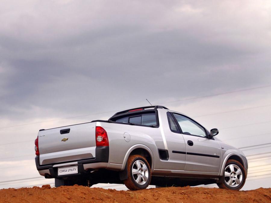  Chevrolet Corsa Utility 2010 года  (фото 3 из 6)